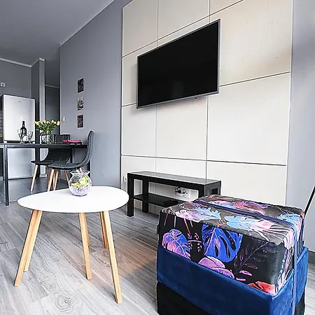 Designomania - Przedwiosnie 2a Krakow